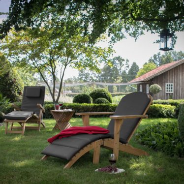 66103 66104 66099 Woodie Gartenlounger Deckchair mit Raedern Woodie Beistelltisch Cross 2